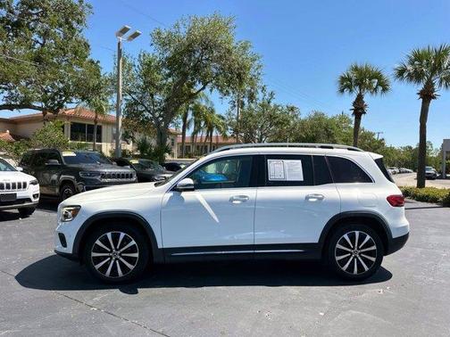 2022 Mercedes-Benz GLB 250 Base 4MATIC