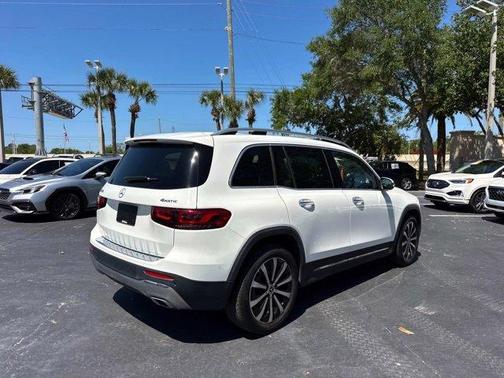 2022 Mercedes-Benz GLB 250 Base 4MATIC
