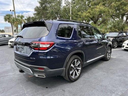 2025 Honda Pilot Elite