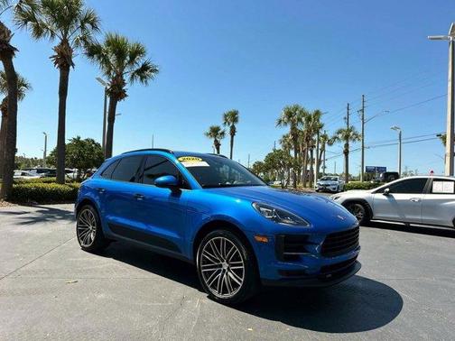 2020 Porsche Macan Base