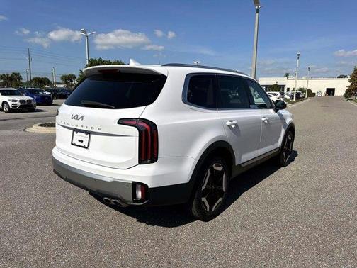 2023 Kia Telluride EX
