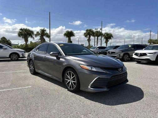 2022 Toyota Camry XLE