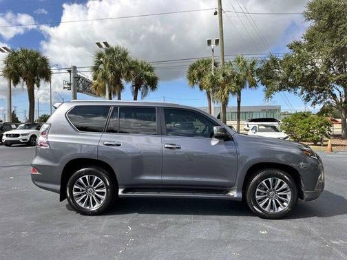 2023 Lexus GX 460 Luxury