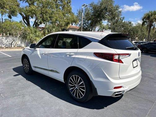 2025 Acura RDX Advance Package