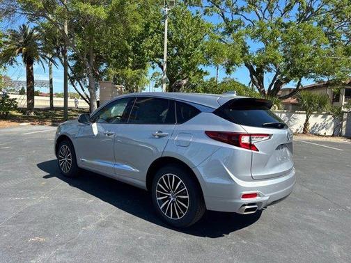 2025 Acura RDX Advance Package