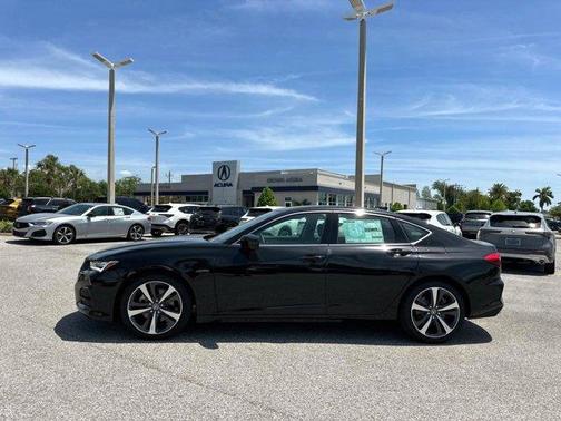 2025 Acura TLX Technology