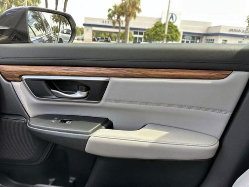 2022 Honda CR-V Hybrid Touring