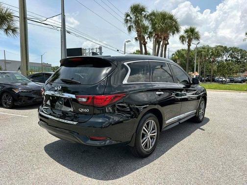 2020 INFINITI QX60 Luxe