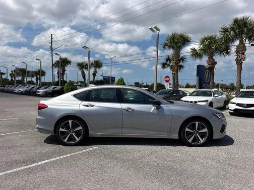 2025 Acura TLX Technology