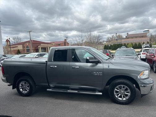 2013 RAM 1500 SLT