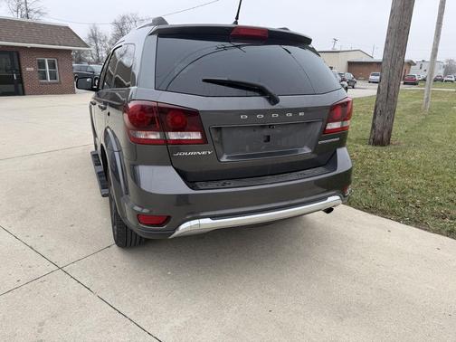 2018 Dodge Journey Crossroad