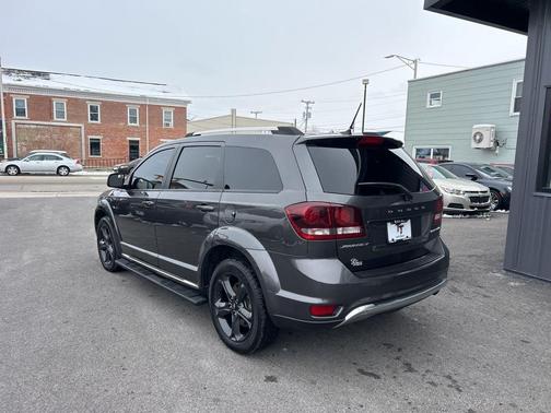 2018 Dodge Journey Crossroad