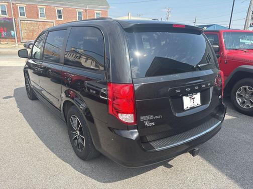 2015 Dodge Grand Caravan R/T