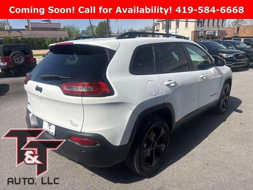 Bright White Clearcoat 2018 Jeep Cherokee Limited