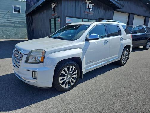 White Frost Tricoat 2016 GMC Terrain Denali