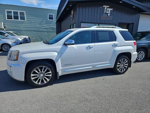 White Frost Tricoat 2016 GMC Terrain Denali