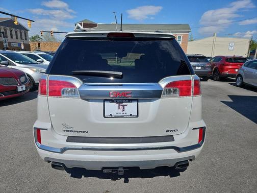 White Frost Tricoat 2016 GMC Terrain Denali