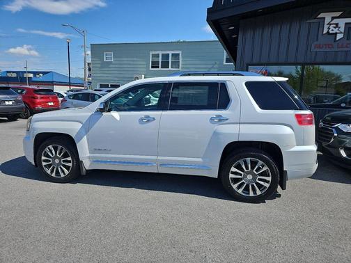 White Frost Tricoat 2016 GMC Terrain Denali