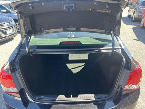 Black Granite Metallic 2014 Chevrolet Cruze 1LT