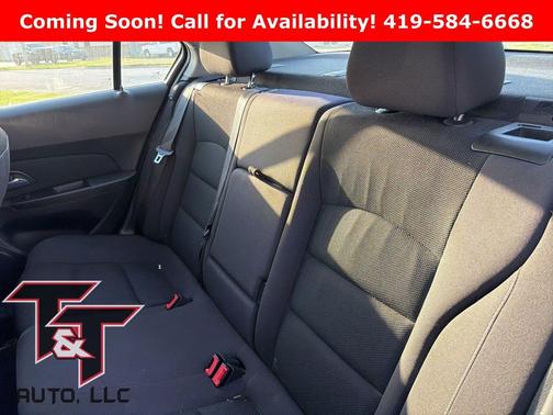 Black Granite Metallic 2014 Chevrolet Cruze 1LT
