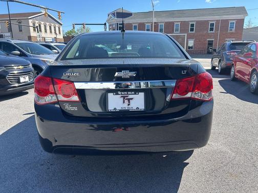 Black Granite Metallic 2014 Chevrolet Cruze 1LT