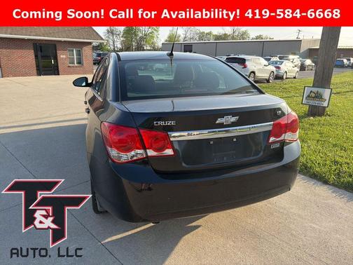 Black Granite Metallic 2014 Chevrolet Cruze 1LT