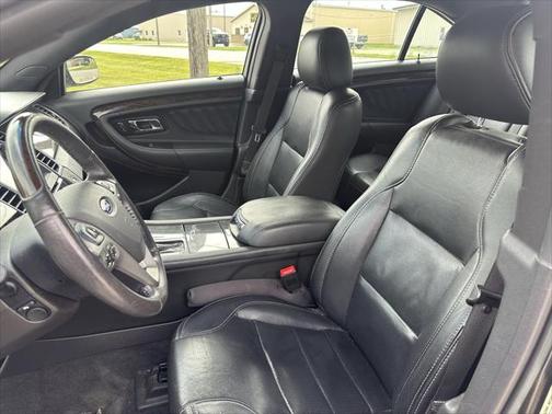 2017 Ford Taurus Limited