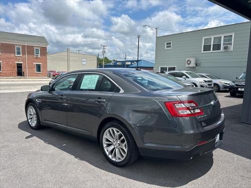 2017 Ford Taurus Limited