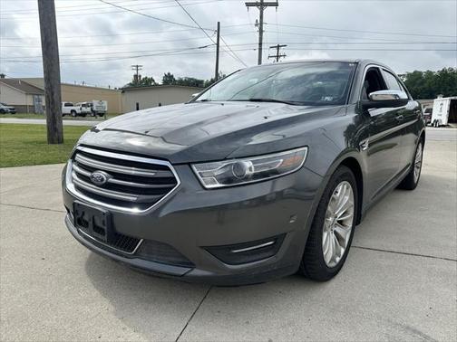 2017 Ford Taurus Limited