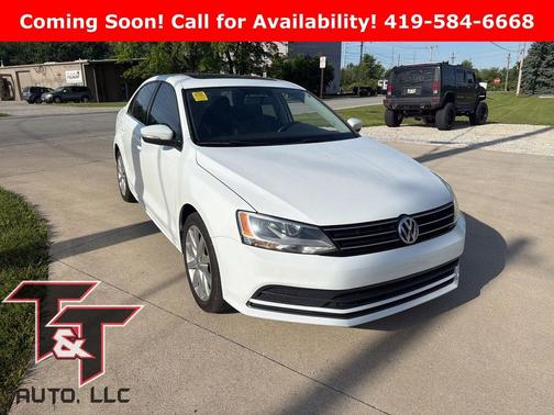 White 2015 Volkswagen Jetta Auto SE w/Connectivity