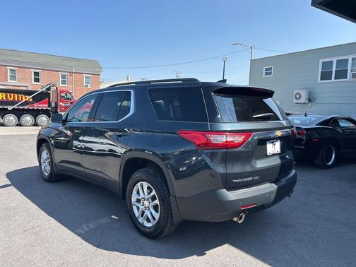 2020 Chevrolet Traverse LT Cloth