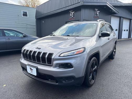 2016 Jeep Cherokee Altitude