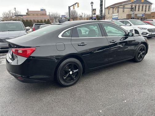 2016 Chevrolet Malibu LS