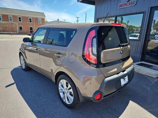 Latte Brown 2015 Kia Soul +