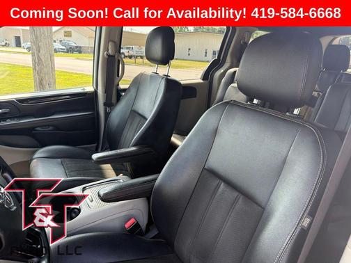 White Knuckle Clearcoat 2019 Dodge Grand Caravan SXT