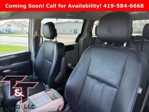 Granite Crystal Metallic Clearcoat 2015 Chrysler Town & Country Touring