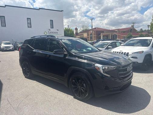 Ebony Twilight Metallic 2020 GMC Terrain SLT