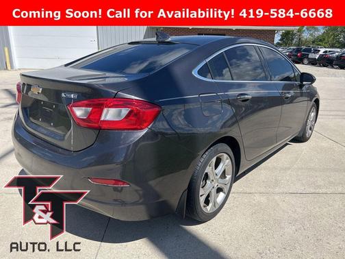 Tungsten Metallic 2017 Chevrolet Cruze Premier