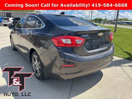 Tungsten Metallic 2017 Chevrolet Cruze Premier