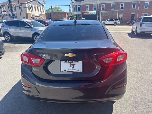 Tungsten Metallic 2017 Chevrolet Cruze Premier