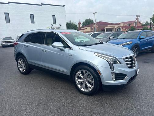 Silver Moonlight Metallic 2017 Cadillac XT5 Luxury
