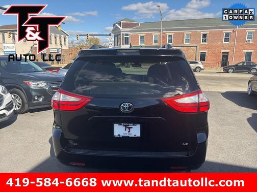 2018 Toyota Sienna SE