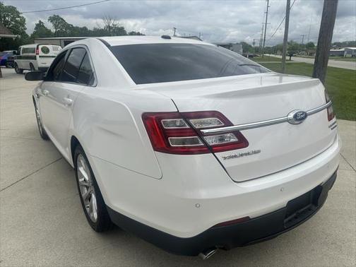 2018 Ford Taurus Limited