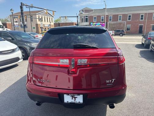 Ruby Red Metallic 2016 Lincoln MKT EcoBoost