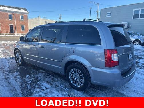 2014 Chrysler Town & Country Touring-L