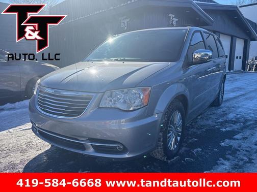 2014 Chrysler Town & Country Touring-L