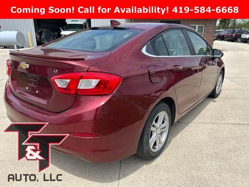 Siren Red Tintcoat 2016 Chevrolet Cruze LT Auto
