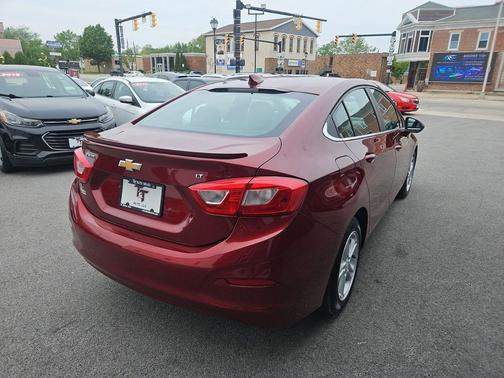 Siren Red Tintcoat 2016 Chevrolet Cruze LT Auto