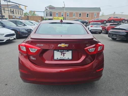 Siren Red Tintcoat 2016 Chevrolet Cruze LT Auto