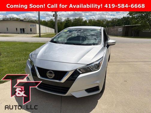 Brilliant Silver Metallic 2021 Nissan Versa 1.6 SV